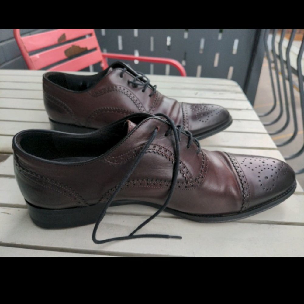 Formal shoes